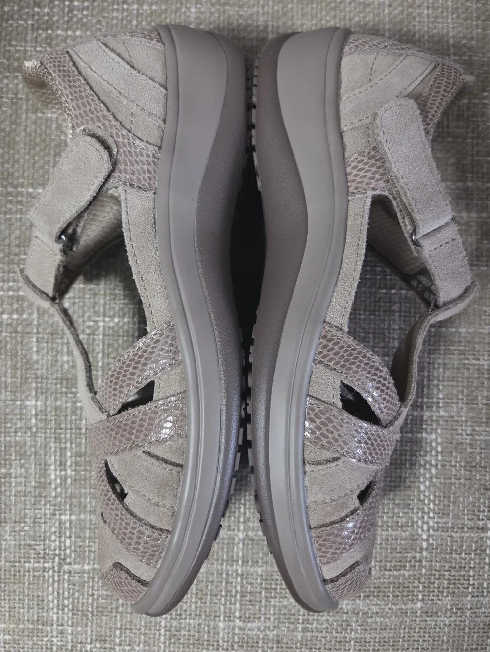 Orthofeet Juno 60803 Women's Closed Toe Sandal Taupe Suede Comfort Shoes Size 5